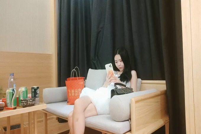 2500块90分钟，甜美温柔小姐姐 魅力非凡