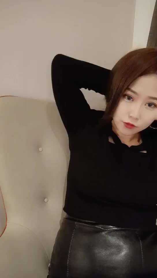 面色潮红_车震啪啪_一月六号